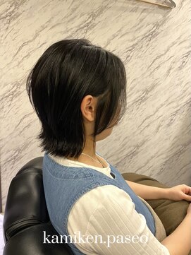 カミケンパセオ(kamiken.paseo) 大人の艶髪ウルフレイヤー【カミケンパセオ】