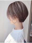【morio原宿】ハイライトショートボブ丸みグレージュ