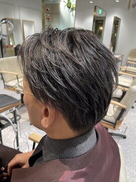 ゼストララ(ZEST Lara) 【YUICHI】ロマンスグレイ白髪ぼかし【吉祥寺】