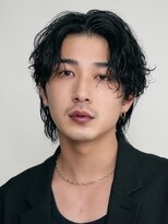 レタッチ バイ フィフス 天神大名(RETOUCH by fifth)&nbsp;天神波巻きパーマツイストスパイラルパーマセンターパートウルフ