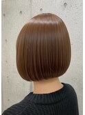 大人上品なツヤ感ボブ×深みブラウン