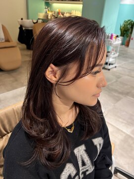 シーク(seak) お顔まわりレイヤースタイル♪