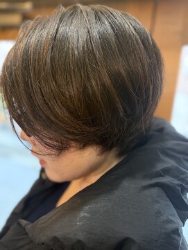 くらげ美容院 武蔵小杉 ナチュラルショート