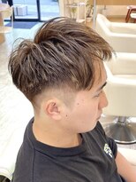 マキシム ナカイ(MAXIM NAKAI)&nbsp;メンズショート刈り上げフェードベージュブリーチメッシュカラー
