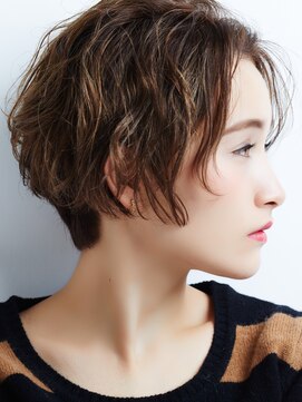 キラ 渋谷(KILLA) 小顔ショート☆前下がりボブ 【Killa原宿/表参道】