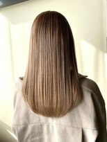 メーヴェ(Mowen) mowen 南堀江グレージュxアディクシーxラフウェーブ