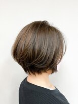 トップヘアー 本店(TOP HAIR) 前下がりショート× ベージュカラー