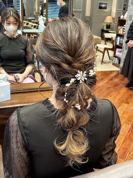 ビュートリアム 梅田(BEAUTRIUM) ヘアセット/編み下ろし/卒業式セット/成人式セット/茶屋町/梅田