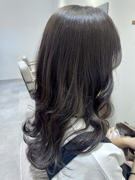 カルゥグラッシー(KALOU glassi) ［顔型別ヘア］小顔レイヤースタイル