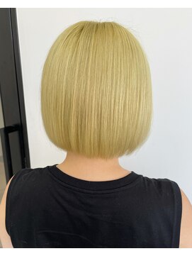 リノート バイ エゴル 名古屋(LINOET by ENGOL) 保存必須【鮮やかなカラー】イエロー