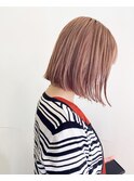 ブリーチピンクベージュのボブ