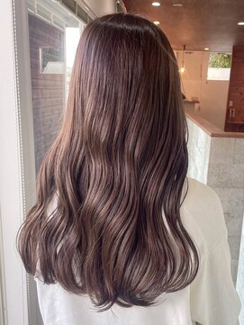 ミルヘアデザイン(mil hair design) レイヤーカットアッシュカラーグレージュ透明感カラー前髪