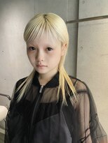 キャロルガーデンズ ボコカ 表参道(Carroll Gardens bococa)&nbsp;ブリーチ/ケアブリーチ/抜きっぱなし/レイヤー【azu】