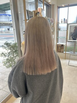 ニゲラ(Nigella) ミルクティーベージュ