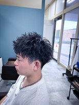 イコール(equal) ツイストアップバングスパイキーショート