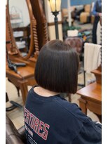 CHERE【シェール】 切りっぱなしボブ