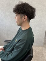 リオールバイニアウ(RE:ALL by Niau) MEN’S HAIR/波巻きツイストスパイラル/リバースセンターパート