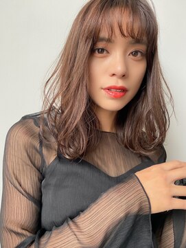 ルービック 和歌山(Rubik's) 小顔ふんわりくびれ無造作カールセミディ