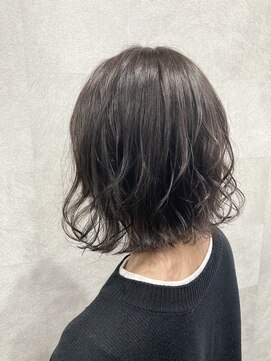 エン(en) アッシュベージュ外ハネmix