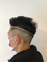 ヘアー スニップ(hair snip) フェードカット