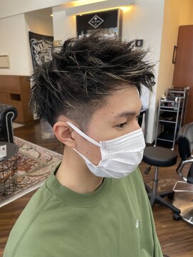 オンフリーク(ON FLEEK) ＃刈り上げ＃ツーブロック＃メッシュ＃オンフリーク＃下関