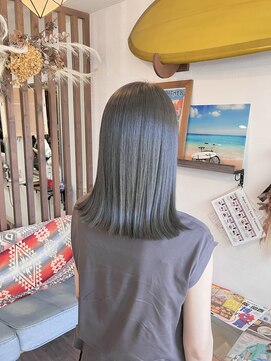 ヘアメイク アンフィ(amphi) 【光彩カラー】光の加減で見え方が変わる灰みグレージュ..~*＊.