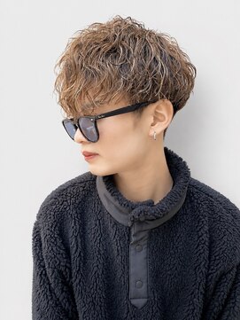 ロンドガルマン 名古屋(Lond GULLMAN) Lond GULLMAN KAZU スッキリ ツイストスパイラルパーマ 名駅