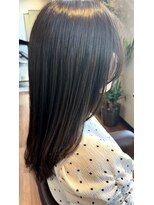エスト(est.) ミディアムレイヤー×ミネコラトリートメント 20代30代40代50代
