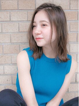 リリアン 青山(relian) スモーキーアッシュ×かきあげバング