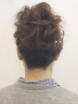 ヘアークリアー 春日部 小学校卒業式ヘアアレンジ