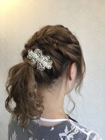 グローリープラス(Glory+plus)&nbsp;ポニーテールアレンジ