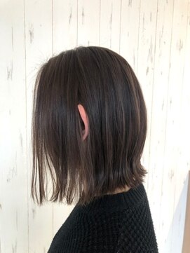 ラウレア(Laule'a) 結べる長さも残して多様出来る大人ボブ