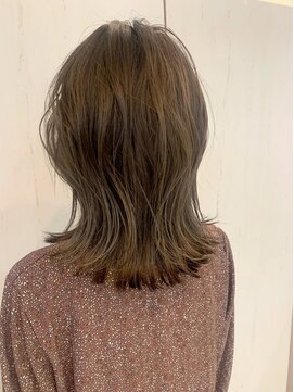 フーガ 新越谷蒲生店(fuuga) くびれミディアムスタイル