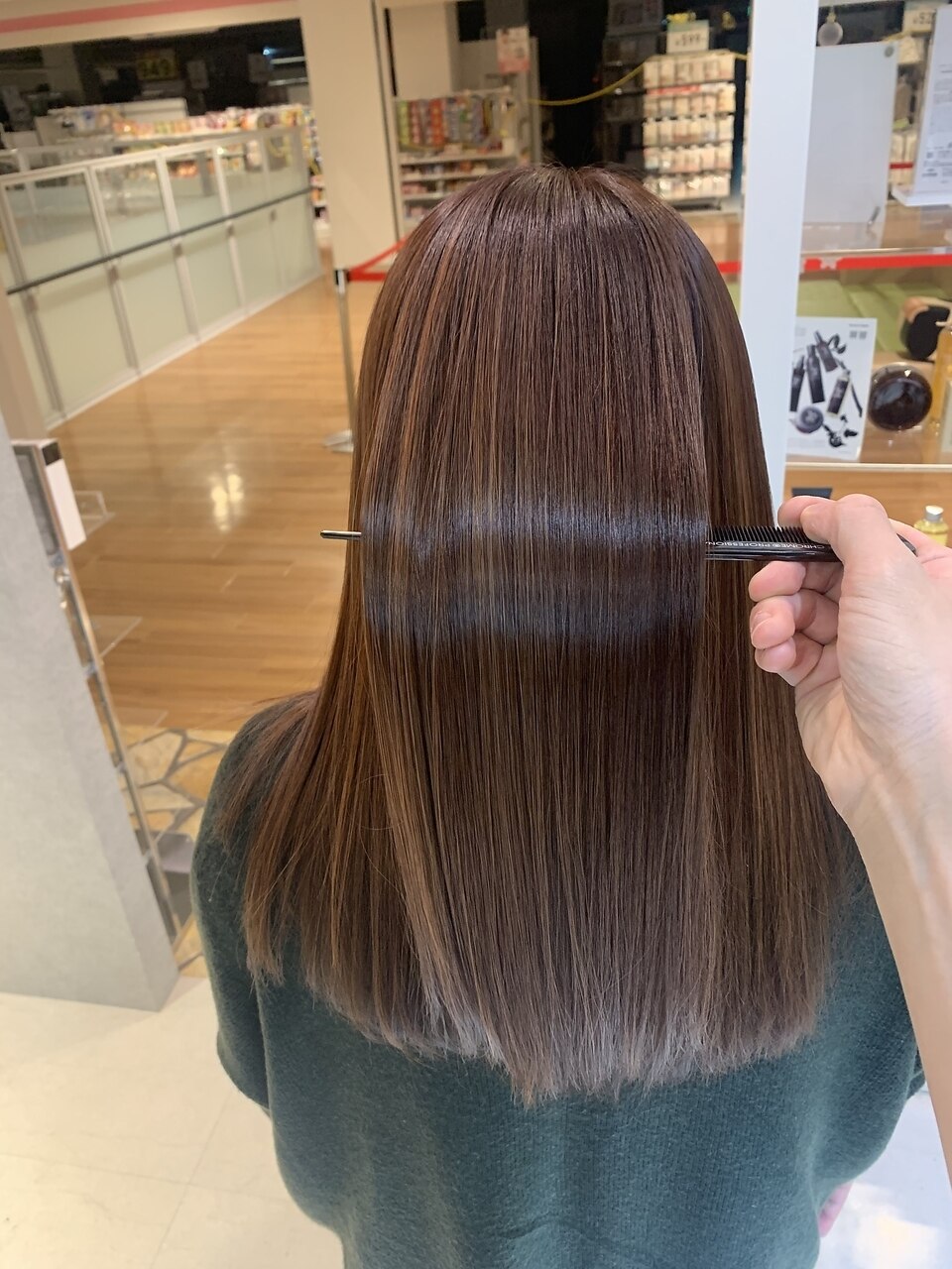 【リピートNo.1】カット+ケアカラー+艶トリートメント※お持ち帰り付
