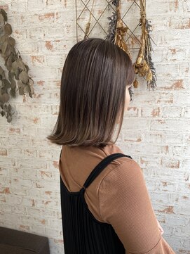 アカイトビラ ヘアケアサロン(AKAI TOBIRA Hair Care Salon) バレイヤージュ☆