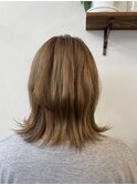顔周り大人可愛い夏ヘア こなれひし形ネオウルフ ハニーベージュ