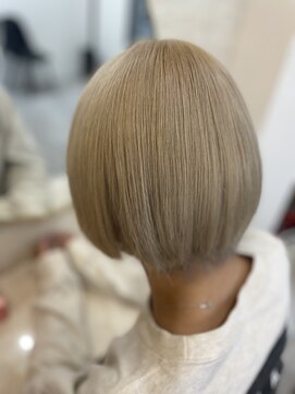 ラビス クローバー(Lovis clover) 《RIN》ブロンドカラー【熊谷/ダブルカラー】