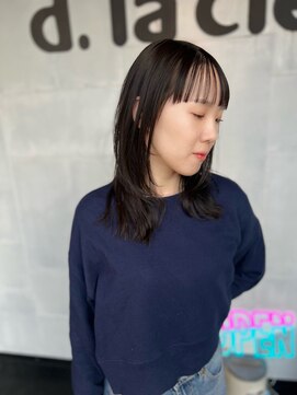 ラクレ(d.la cle) ヌーディグレージュとワイドなぱっつん前髪【ラクレ/西大分】