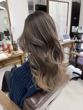 ハピネス 梅田茶屋町店(HAPPINESS) 韓国カラー バレイヤージュ グレージュ