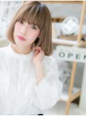 くすみベージュ内巻きワンカール前下がりボブc6上尾20代30代40代