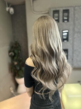 ラニシス ヘアー(Lanisis Hair) パールベージュ