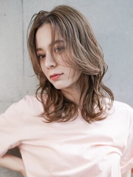 ギークス(GEEKS) 【GEEKS渋谷】ハッシュカット/ヘーゼルブラウン/冬カラー/透明感