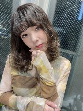 ニューヨークニューヨーク 三宮駅前店(NYNY) ミディアムウルフパーマ