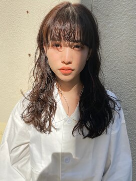 トレンチ(TRENCH) 【RIKU】パーマ ロングパーマ レイヤーカット