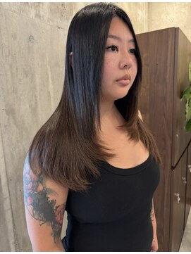 ロングレイヤースタイル