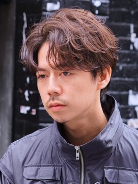 テン 心斎橋(tenn.) フェザーショートフェザーパーマニュアンスパーマショートヘア