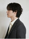大人っぽセンターパートの韓国風ラフウェーブ