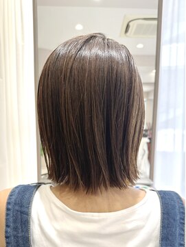 アンベリールフルー(EMBELLIR fleur) 結べる大人女性の小慣れ切りっぱなしボブショコラブラウンカラー