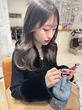 レイラバイアフロート 吉祥寺(Lila by afloat) 顔まわりカット/オリーブベージュ/レイヤーカット/韓国ヘア