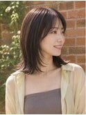 ボブレイヤーボブディ前下がりレイヤーボブ小顔顔周り黒髪肩下